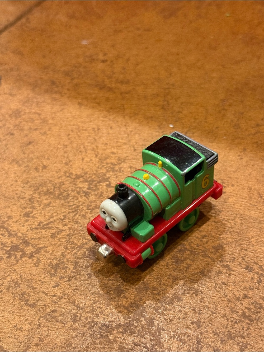 Thomas & Friends 2002 Take Along Percy Train Tank Engine #6 Diecast Magnetic